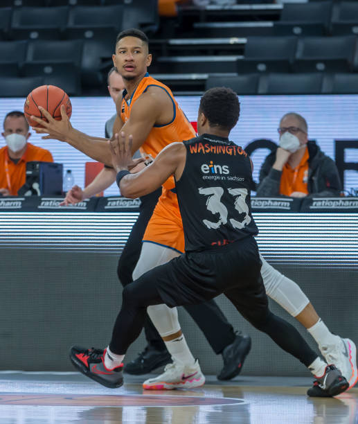 昂纳德的带 昂纳德的带