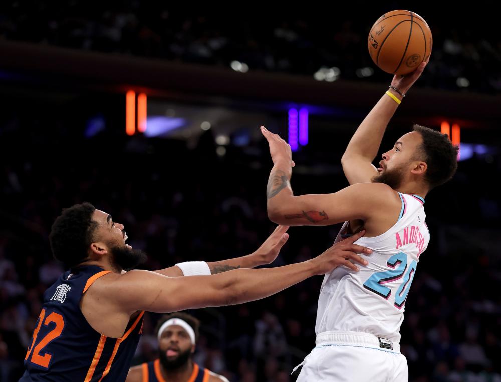 强的外线威 强的外线威