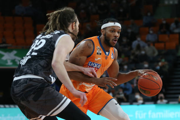 八强传奇 八强传奇