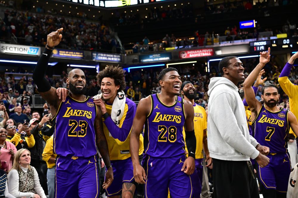 这位备受瞩 这位备受瞩